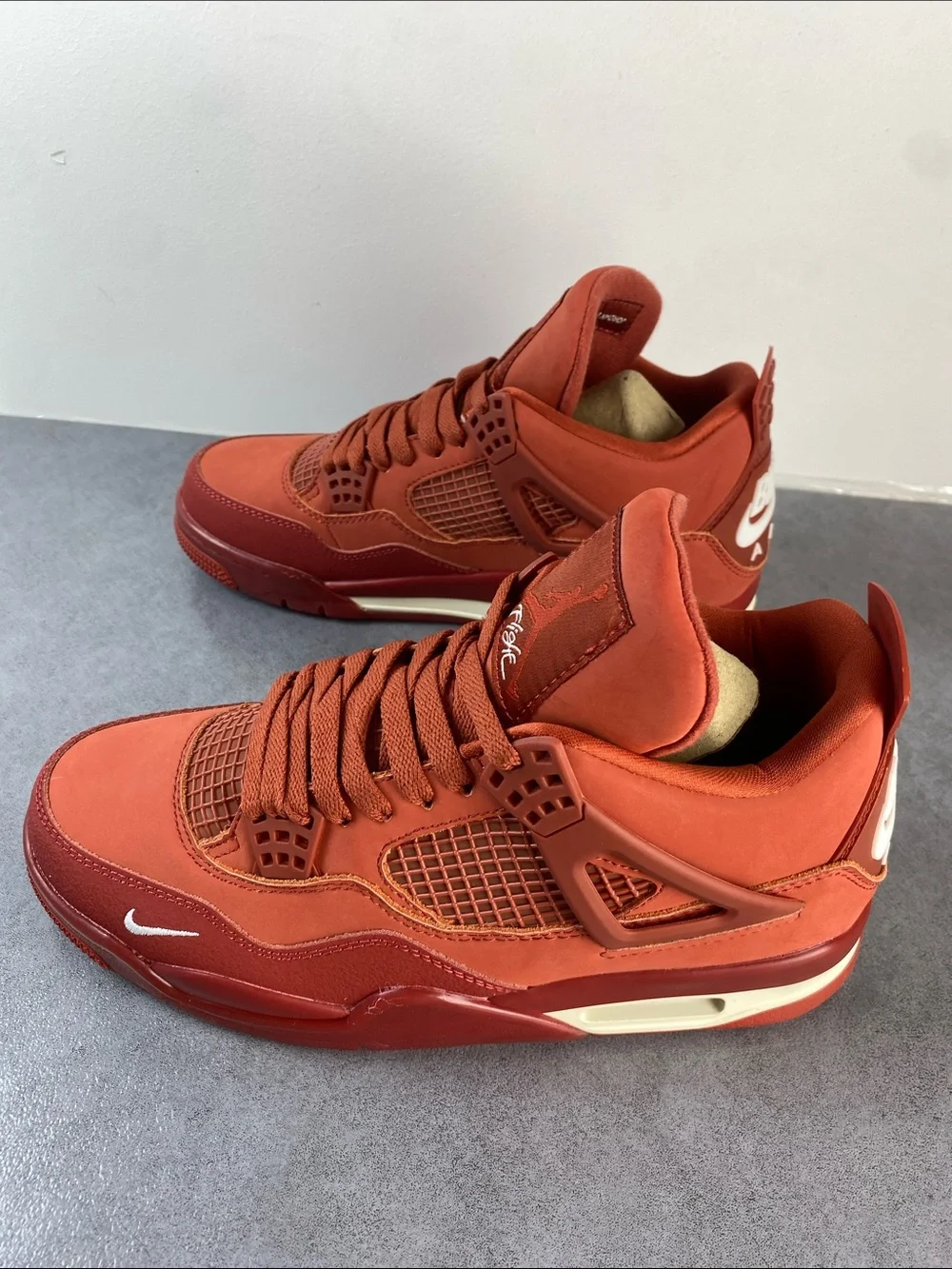 Jordan Men’s Sneakers - Vintage Red bricks
